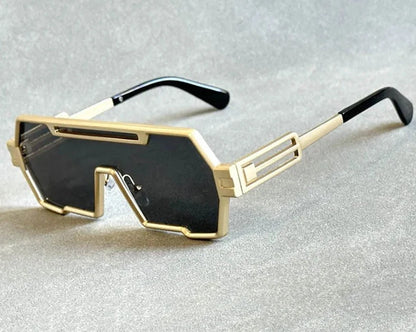 Timeless Retro Sunglasses